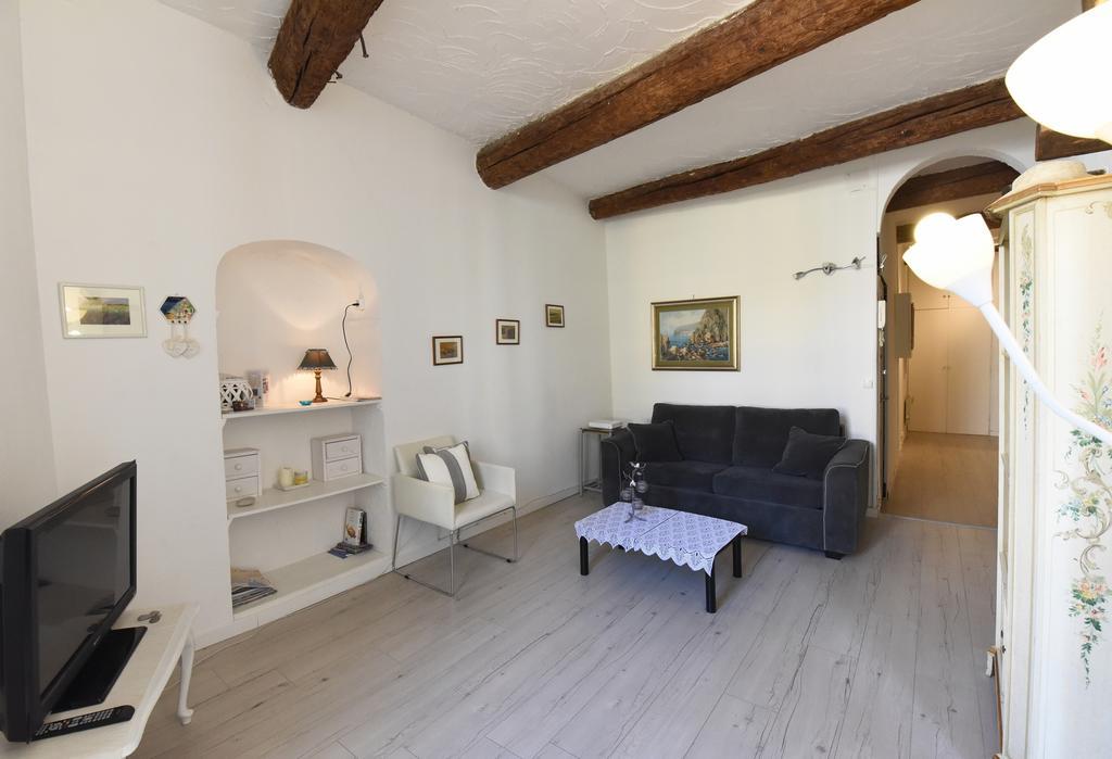 Great Flat In The Old Town Up To 4 Leilighet Nice Eksteriør bilde