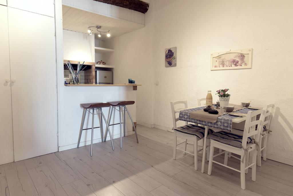 Great Flat In The Old Town Up To 4 Leilighet Nice Eksteriør bilde